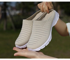 Men Slippers Summer Mesh Breathable Home Indoor Slippers Men Thick Bottom Slides Fashion Couple Walking Shoes Chanclas Hombre
