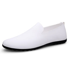 New Mens Casual Leather Shoes Handmade Lightweight Mens Loafers Moccasins Breathable Slip on Flats Soft-Soled Male Driving Shoes