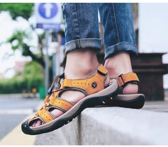 Men Summer Beach Sandals Outdoor Non-slip Wading Shoes Fisherman Leather Breathable Hiking Non-slip Sandals Sandalia Masculina