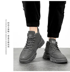 2026 new Men's High Top Boots Trendy Black Motorcycle Boots Outdoor Warm Platform Boots Men Lace-up Leather Boot Bota Masculina