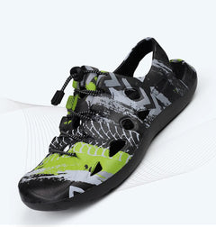 Men Sandals Brand Clogs Casual Shoes EVA Lightweight Sandles Man Colorful Shoes for Summer Beach Zapatillas Hombre