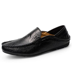 Men Loafers 2025 New Leather Shoes Men‘s Casual Shoes Moccasins Breathable Sneakers Men Driving Shoes Comfort Flats Plus Size 48