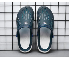 Summer Comfortable Men's Garden Clogs Male Outdoor EVA Injection Clogs Casual Sandal Men Beach Slippers Water Shoes Pool Sandals