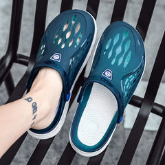 Summer Comfortable Men's Garden Clogs Male Outdoor EVA Injection Clogs Casual Sandal Men Beach Slippers Water Shoes Pool Sandals