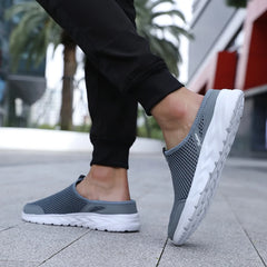 New Mens Half Slippers Summer Breathable Mesh Shoes Men Outdoor Casual Slip on Sandals Comfortable Lightweight Mesh Slippers Man