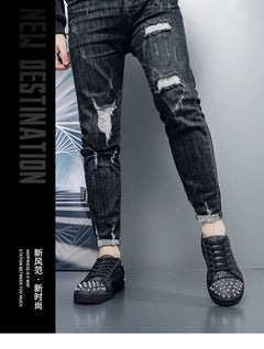 Trend Men Leather Casual Shoes Punk Style Rivet Flat Skate Shoes Young Man Street Black Sneaker
