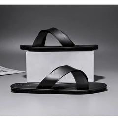 Men's Outdoor Slippers Beach Flat Flip-flop Slippers Summer Casual Slippers Indoor Home Men's Non Slip Shoes Breathable Sandals