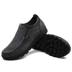Leather Men Casual Shoes Comfortable Man Walking Runnning Sneakers Breathable Man Loafers Slip on Driving Shoes Zapatos Size 48