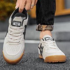 White Breathable Casual Shoes Men Canvas Shoes Korean Men Slip-on Couples Sneakers Comfortable Outdoor Walking Flats Shoes