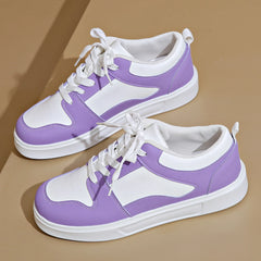 2024 White Red Sports Skate Shoes Ladies Large Size 42 Low Top Casual sneakers Ladies flat comfortable leather skates