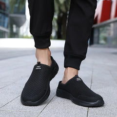 New Mens Half Slippers Summer Breathable Mesh Shoes Men Outdoor Casual Slip on Sandals Comfortable Lightweight Mesh Slippers Man