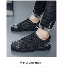 Trend Men Leather Casual Shoes Punk Style Rivet Flat Skate Shoes Young Man Street Black Sneaker