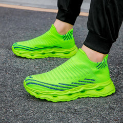 Hiking Shoes Men's Sports Running Black Running Shoes Breathable Mesh Women Lightweight Shock-absorbing Tennis Shoes Large Size
